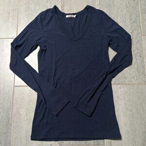 T2 Love V Neck Long Sleeve Tee Shirt Thumbholes Navy Blue Size Large